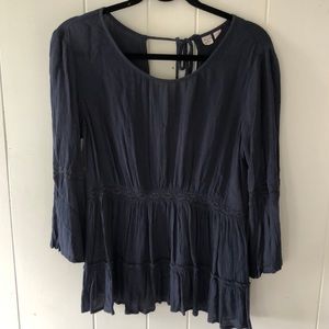 Mel rose and Market peasant sleeve blouse